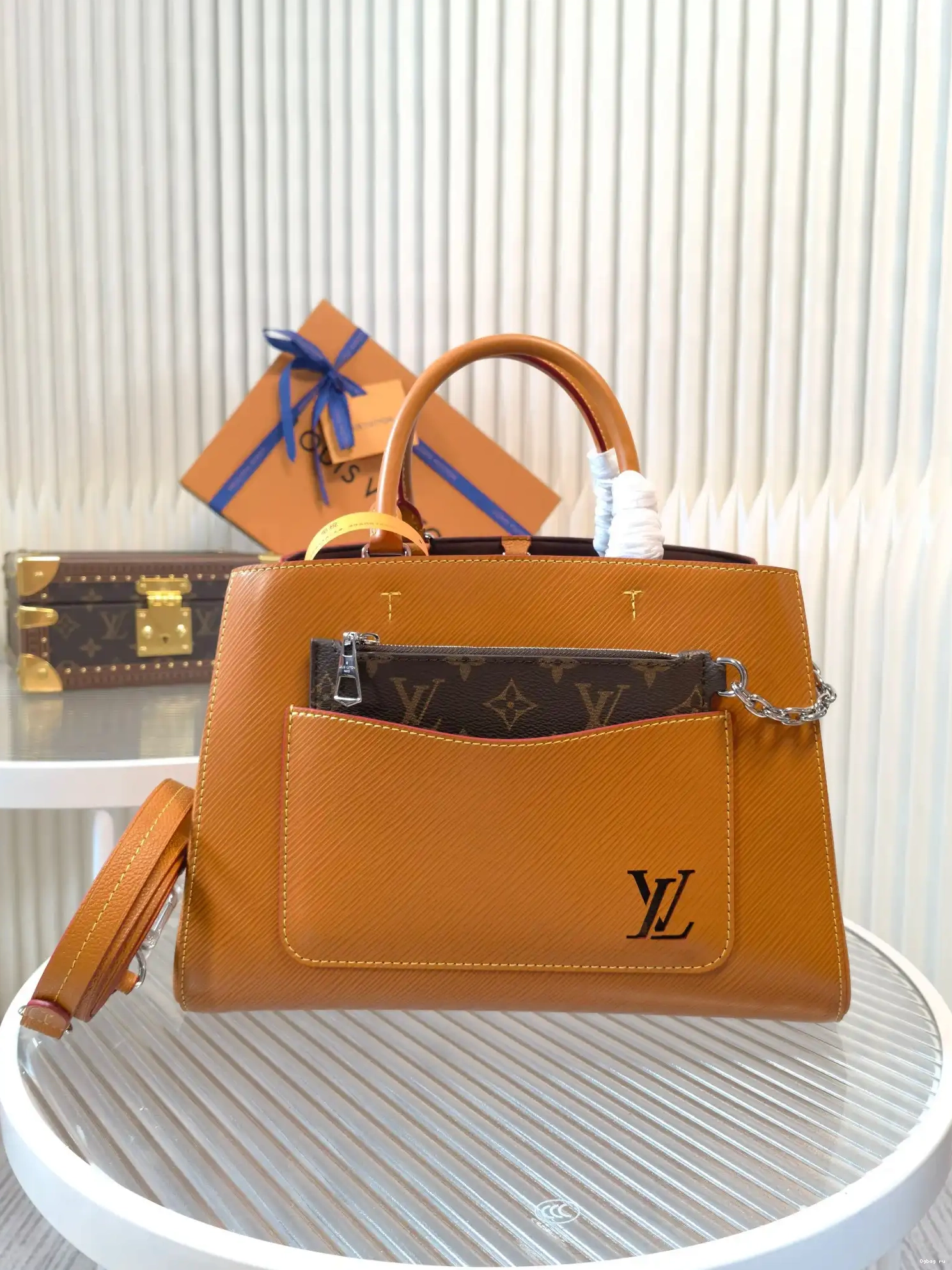 VUITTON TOTE MARELLE MM LOUIS 0630